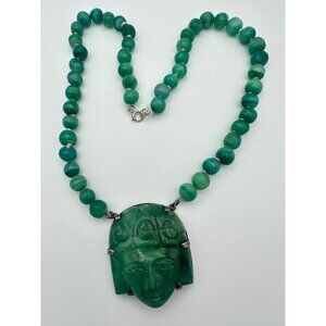 Vintage 1940s sterling silver Green Mexican jade beads carved face necklace